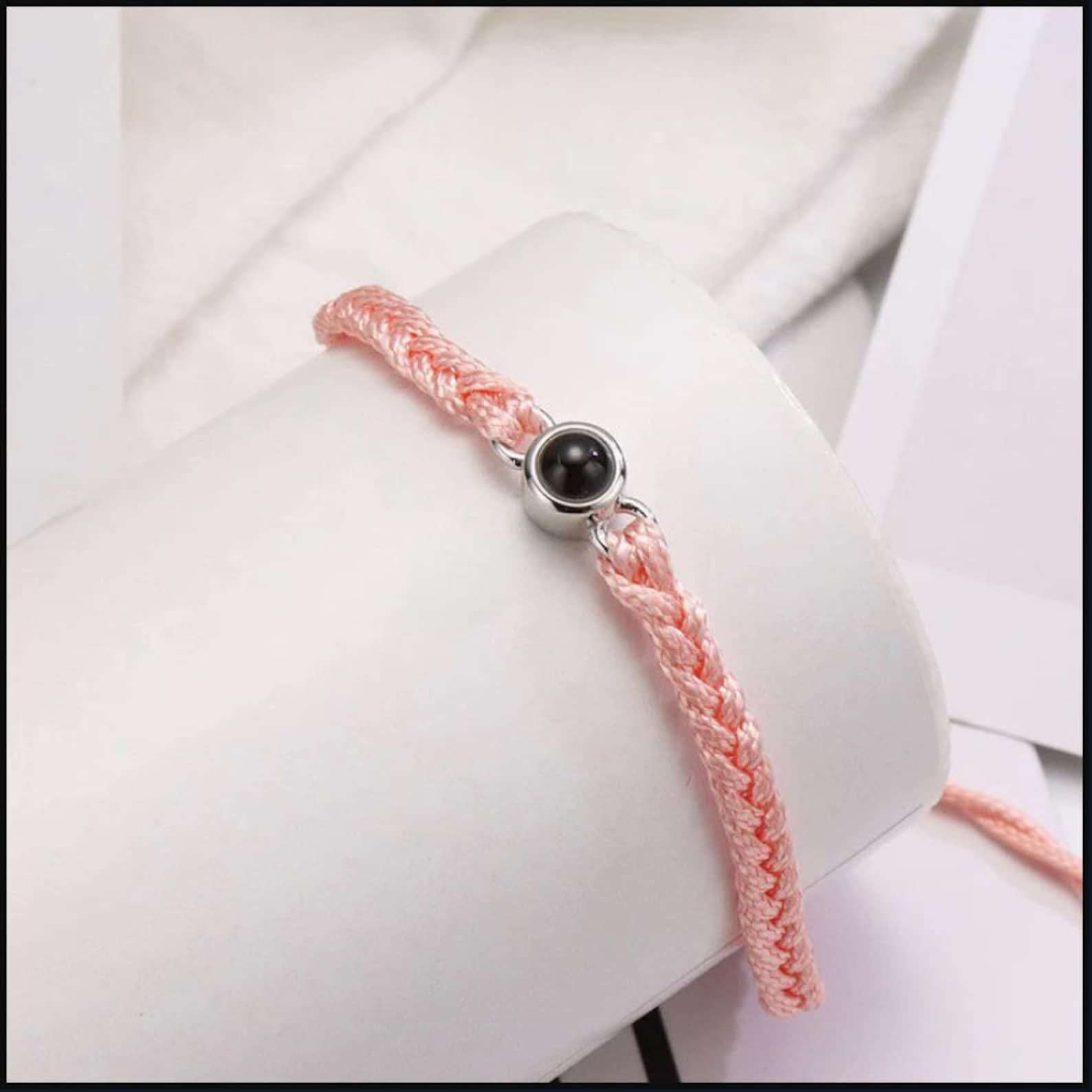 Circle Projection Bracelet